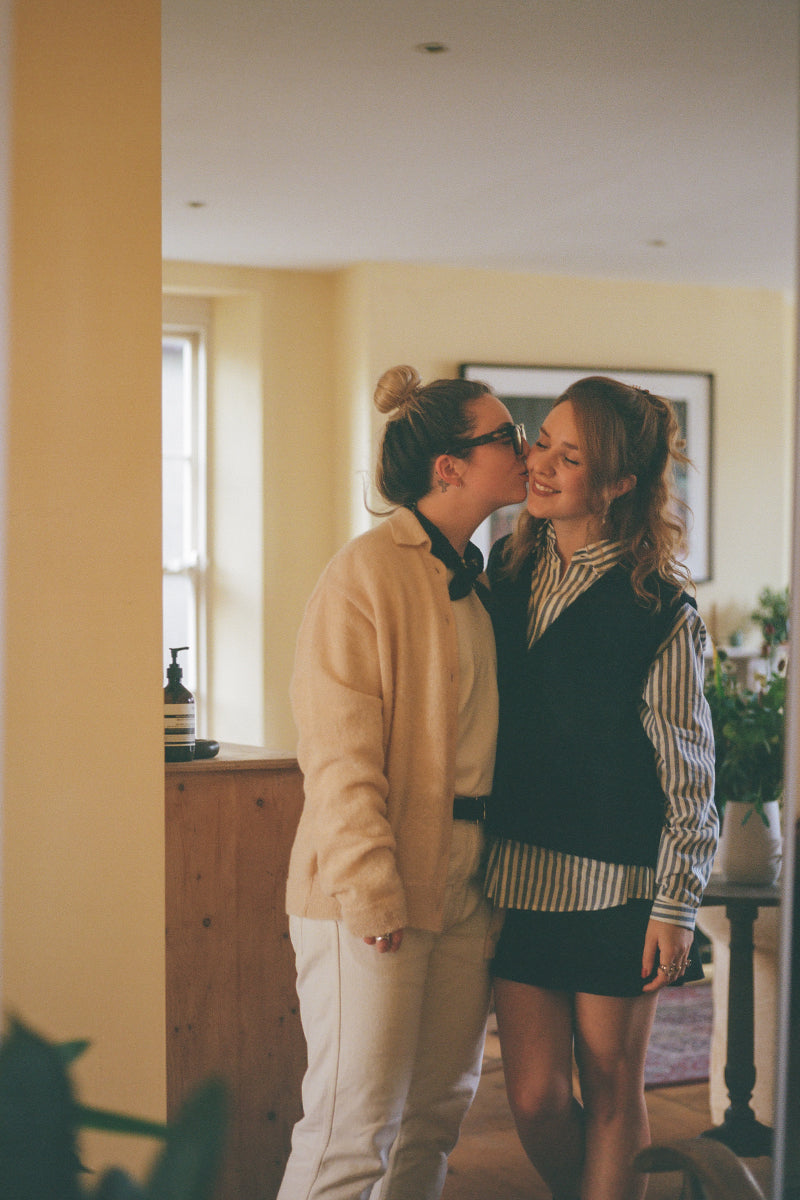 Aoifa & Dee - Community