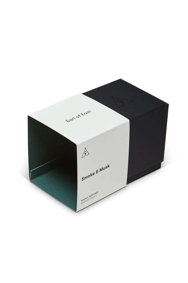 Classic Candle - Smoke & Musk (260ml