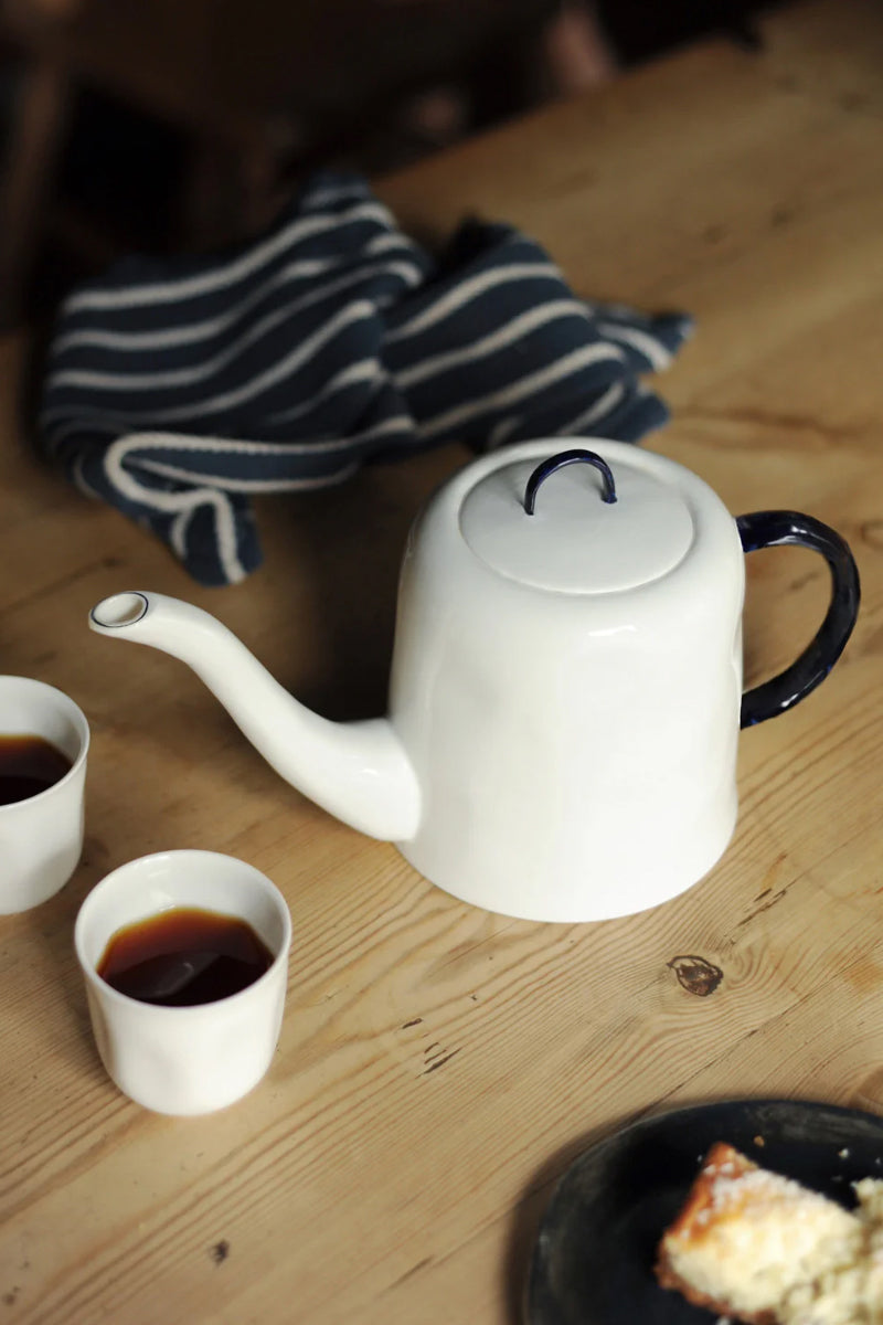 Teapot - Cobalt Blue (1 litre)