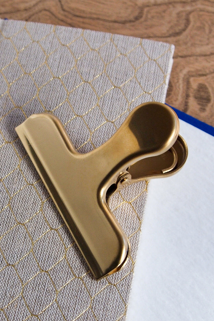 Clip Clip With Handle - Brass