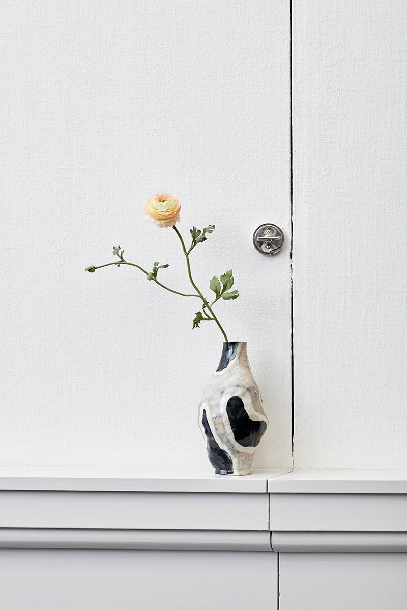 Jessica Hans Vase - Glossy Cow