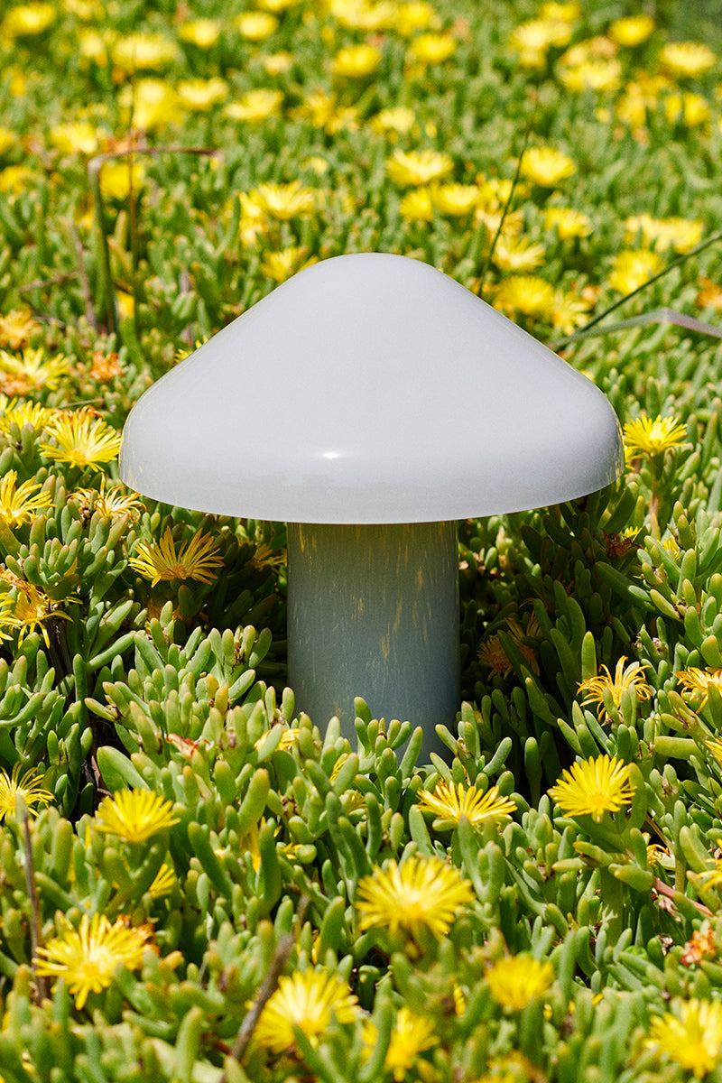 Pao Portable Lamp - White