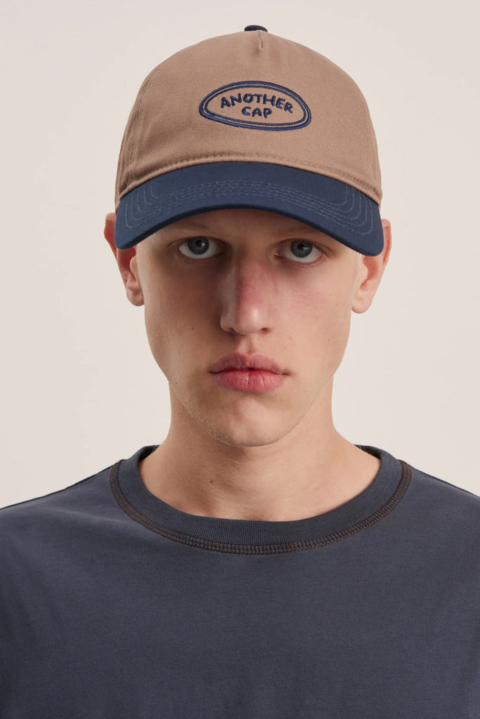 Another Cap 2.0 - Beige/Navy